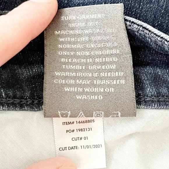 Torrid Dark Wash High Rise Raw Hem Boyfriend Cropped Jeans Women's Plus Size 24 - Picture 8 of 8